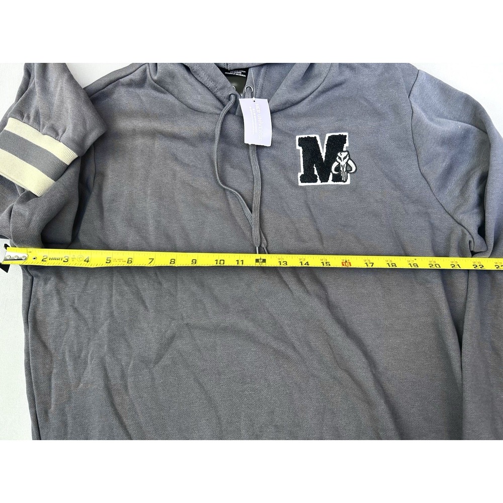 Star Wars Mandalorian Women's L Her Universe Hoodie NEW With Tags - Picture 11 of 14